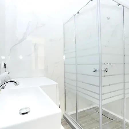 Nickmar Corfu * Korfu