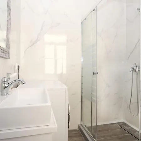 Nickmar Corfu Apartament